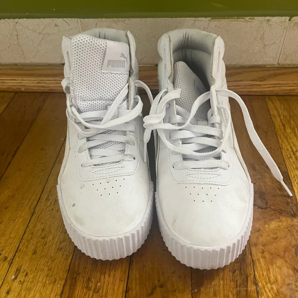 Puma Kids White High-Top Sneakers with Textured Sole - Picture 1 of 4